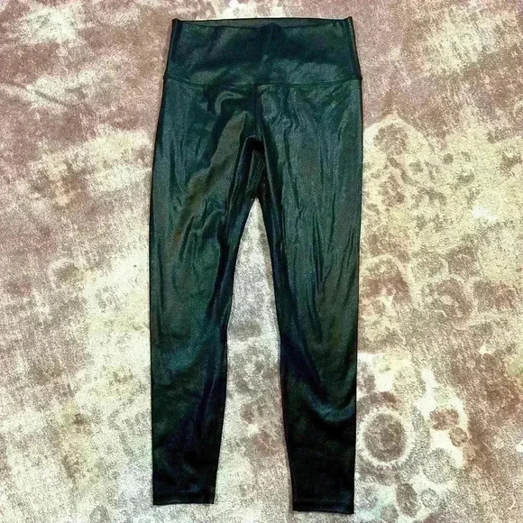 NWOT Pink Lily Faux Leather Leggings - Large - Picture 1 of 5